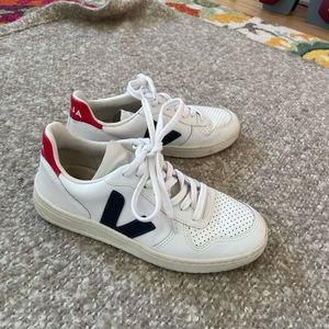 Veja Campo Leather Sneakers